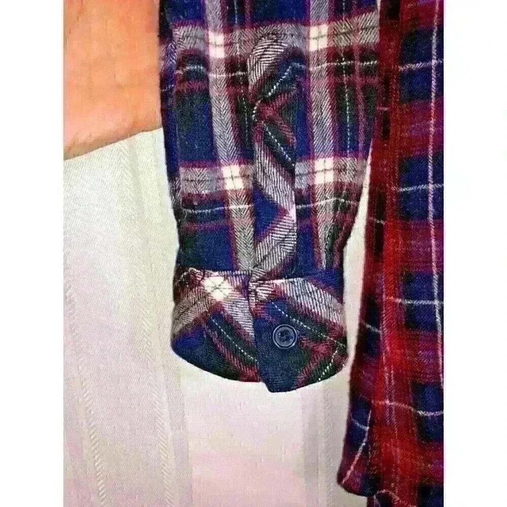 Rails Navy Blue and Red Girls Size M Checkered Plaid Long Sleeve Button-Up Shirt - Picture 3 of 7